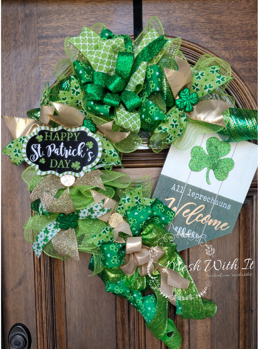 Happy St. Patricks Day Door Wreath