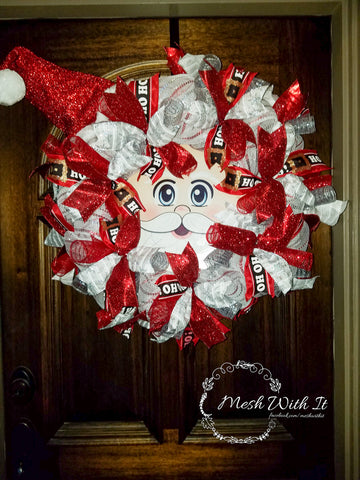 Santa's Face in a Door Wreath
