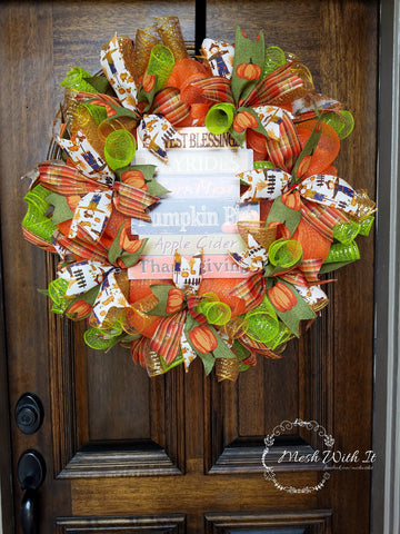 mesh with it Fall Favourites Door Wreath